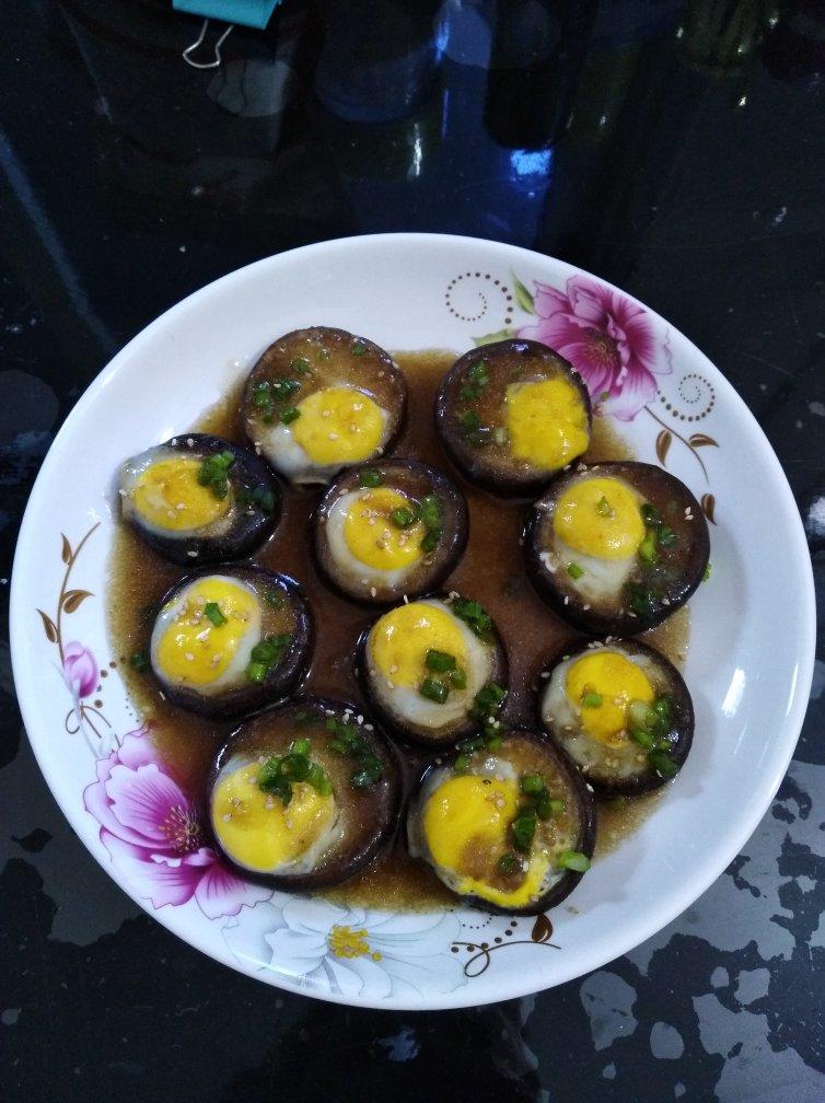冬菇蒸鹌鹑蛋
