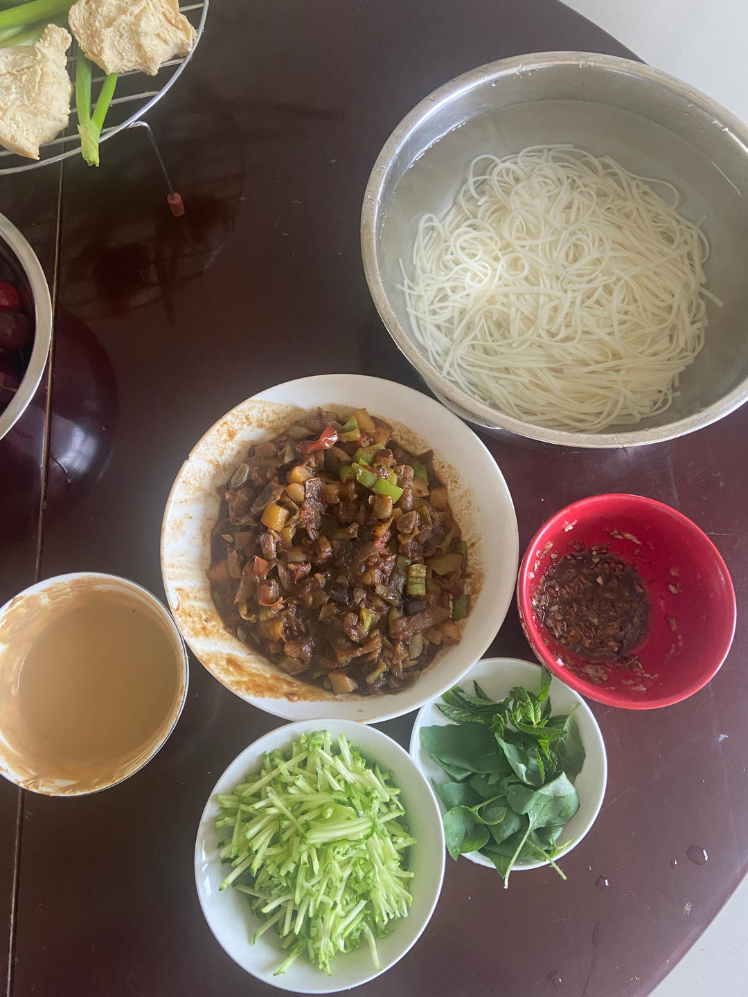 茄丁打卤面