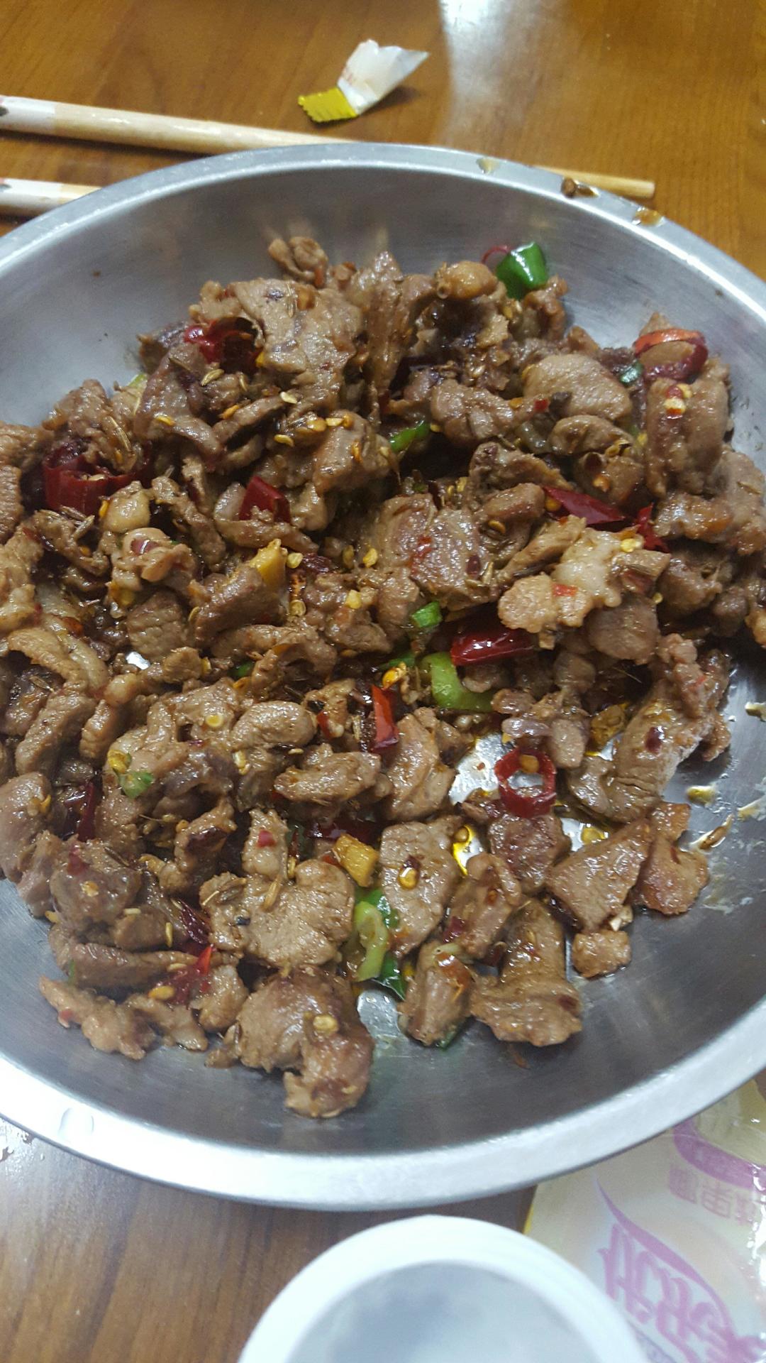 孜然羊肉的做法