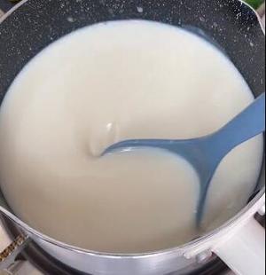 水果牛奶布丁（多口味，超简单）的做法 步骤2