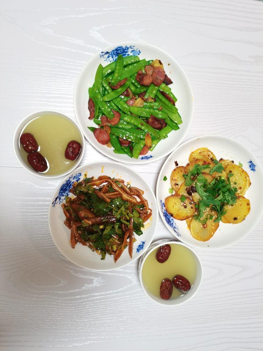 干锅土豆片