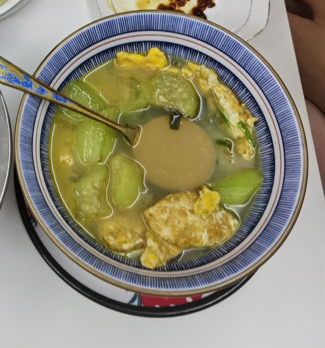 不变色丝瓜汤