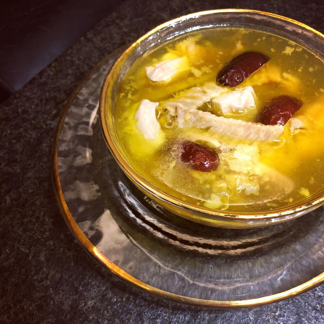 鱼胶红枣炖鸡（养颜胶原蛋白）