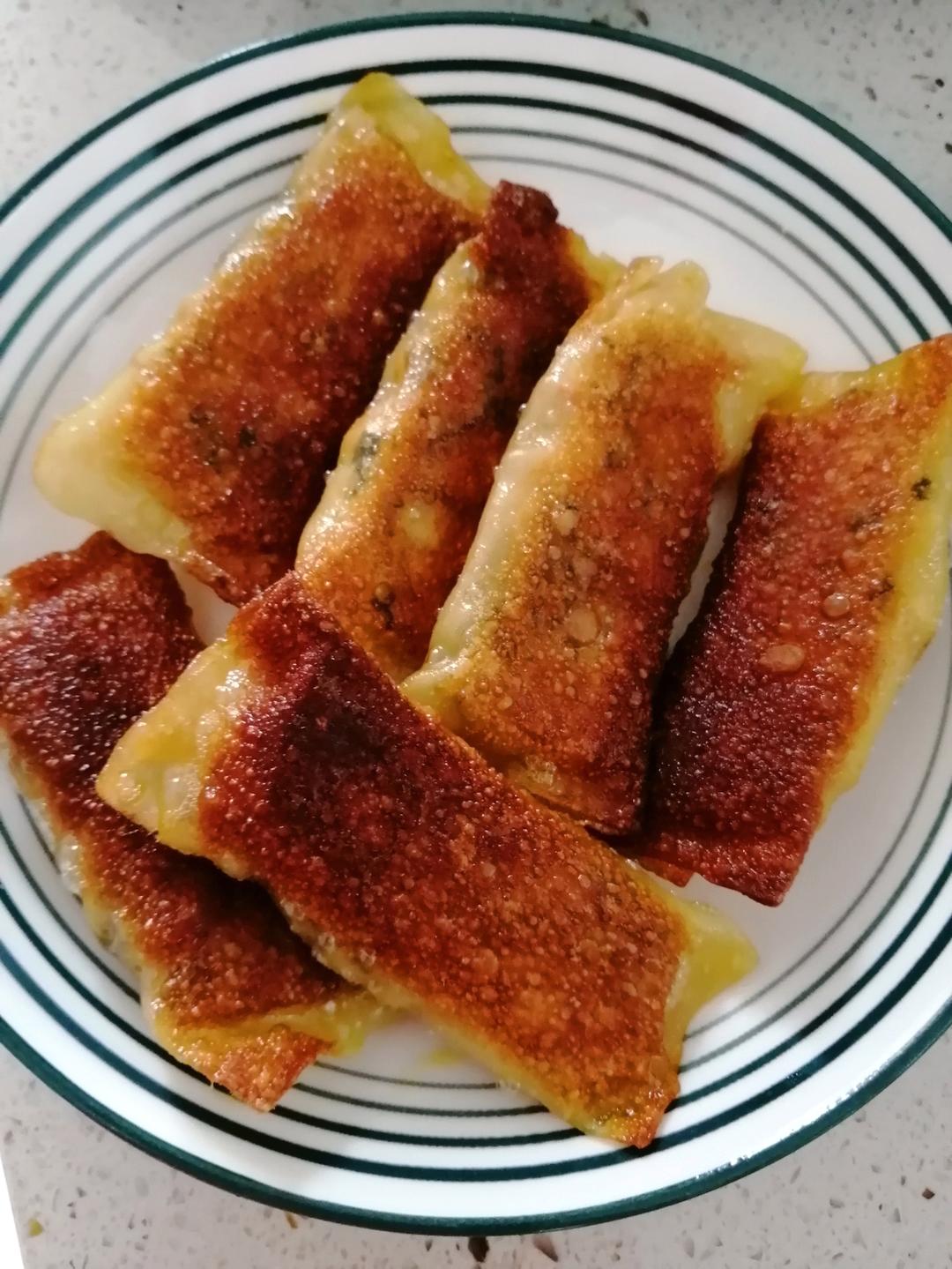 快手锅贴饺