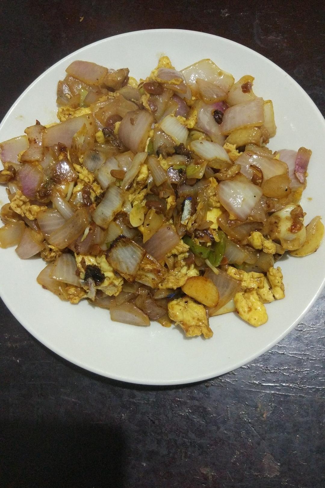 酱香洋葱炒鸡蛋