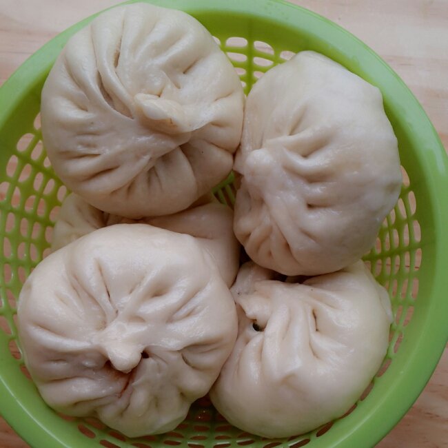 蒸包子