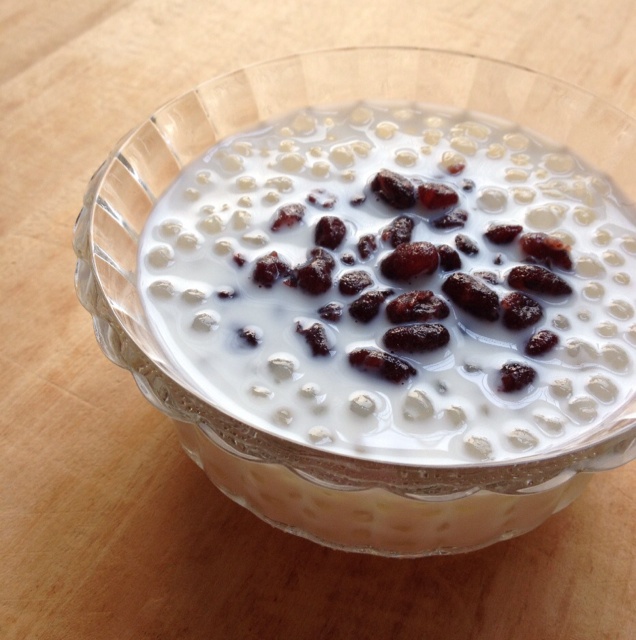 我最爱甜食做的红豆牛奶西米露