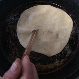 香酥鸡蛋灌饼的做法 步骤9