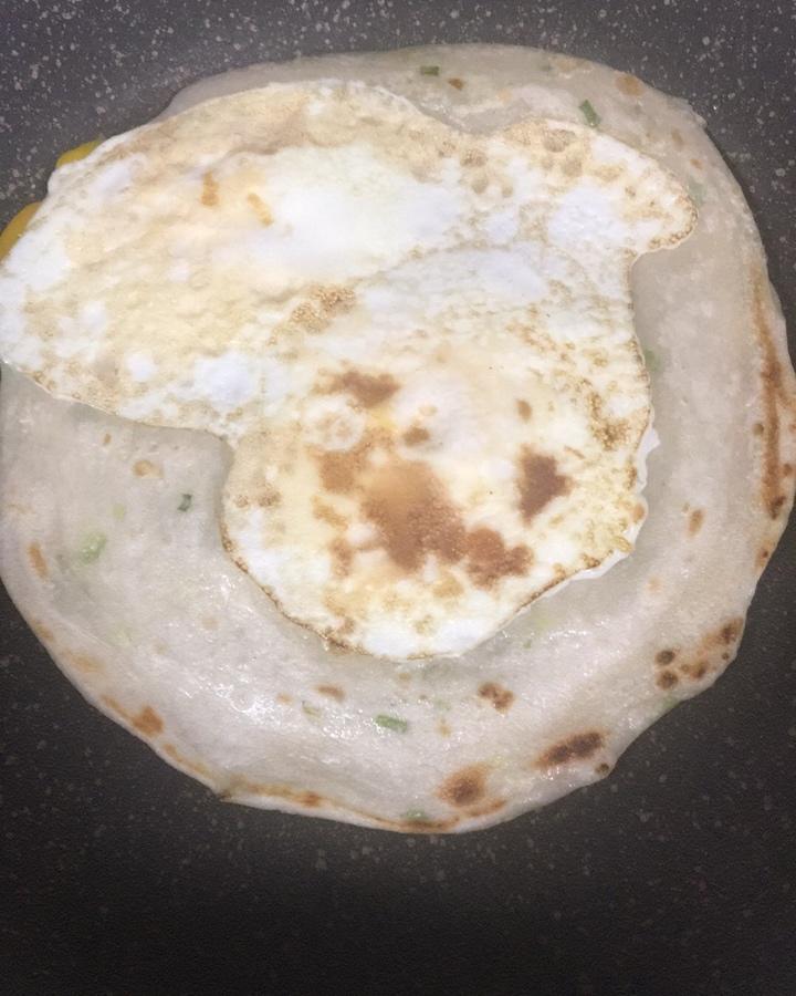 手抓饼/葱抓饼 Taiwan Style Pancakes