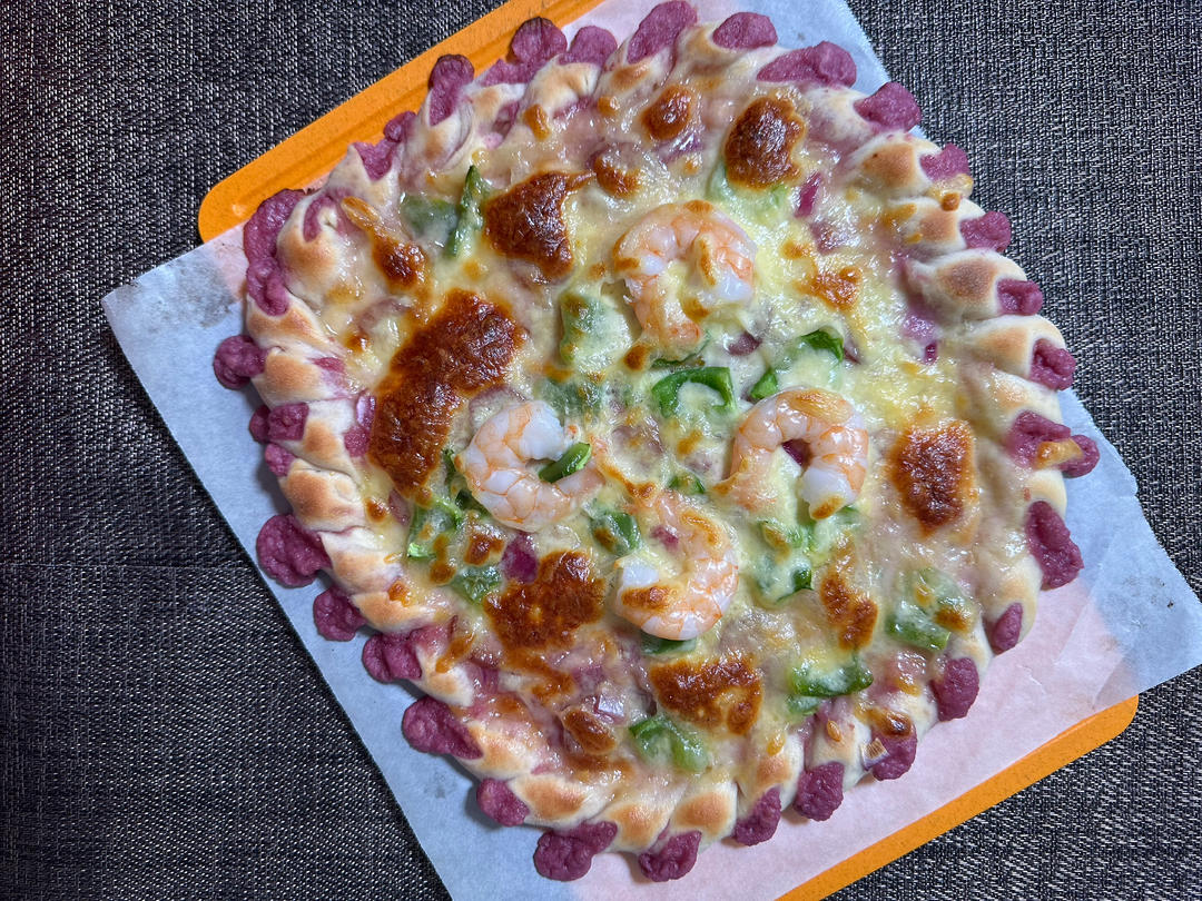 旋风卷边麻薯肉松披萨