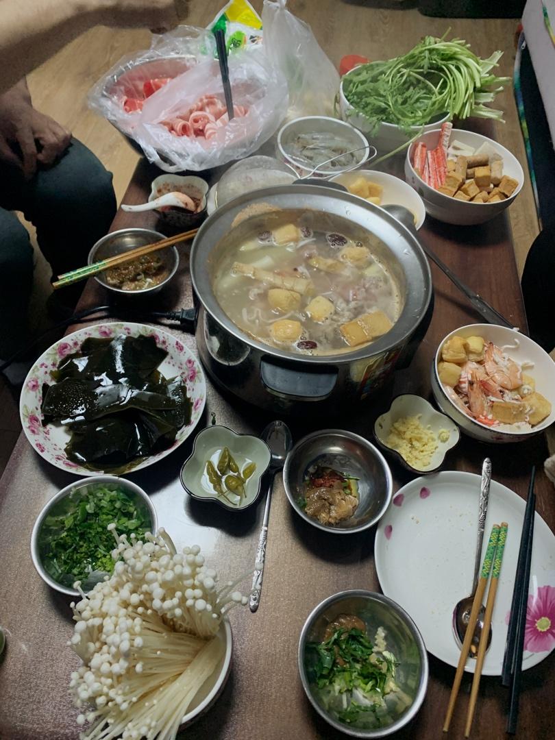麻辣火锅（家庭版）