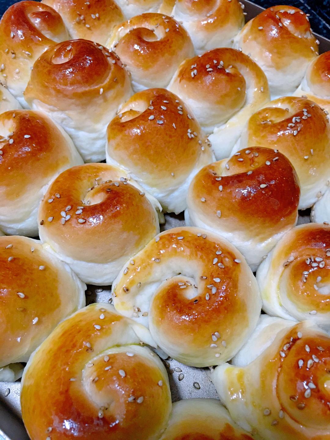 🔆「蜂蜜脆底小面包」🔆的做法