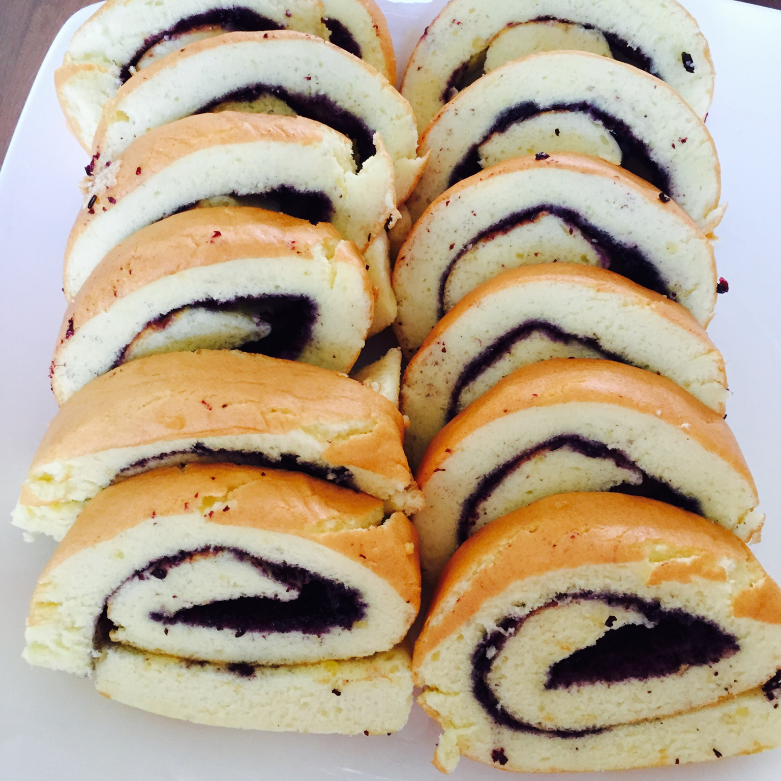 让人零失败的蓝莓卷（戚风类）蛋糕