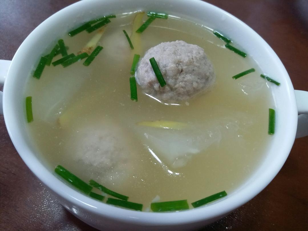 夏天不可错过的家常味--冬瓜丸子汤