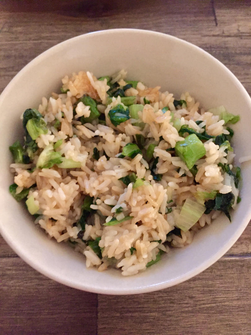 莴笋叶炒饭