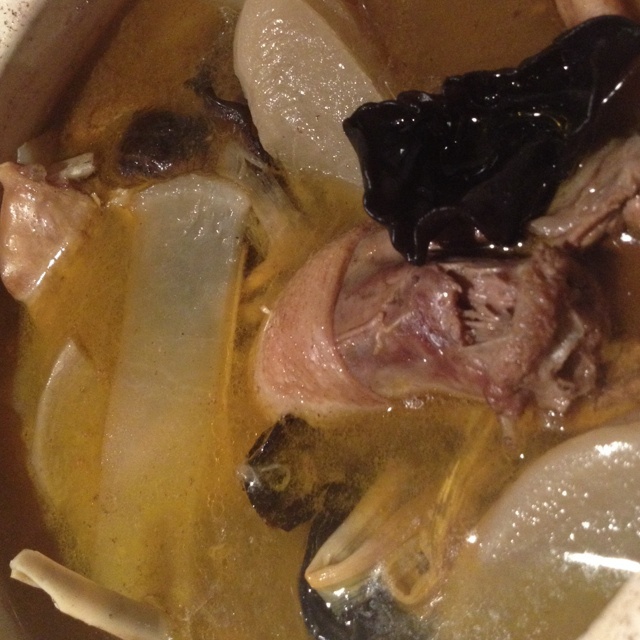 酸萝卜老鸭汤
