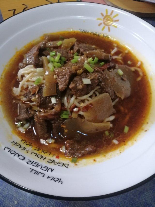 堂妈小厨——秘制牛肉面