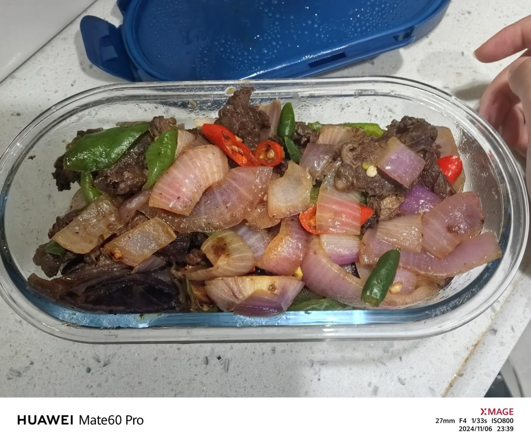 老少皆宜的一道“青椒洋葱爆炒牛肉”