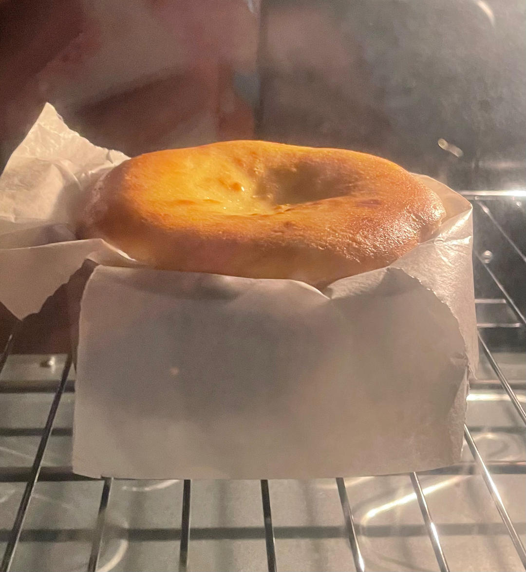 马斯卡彭版巴斯克蛋糕