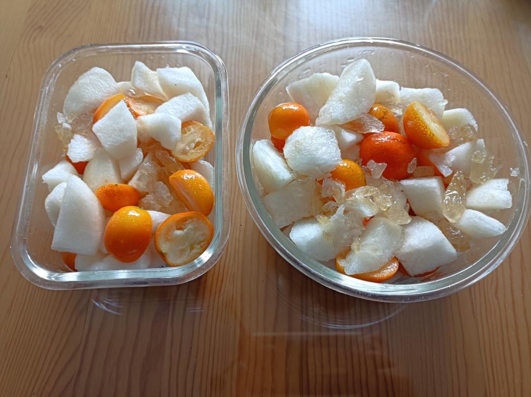 冬季十道素~甜品~金桔炖雪梨（微波炉版）的做法 步骤5