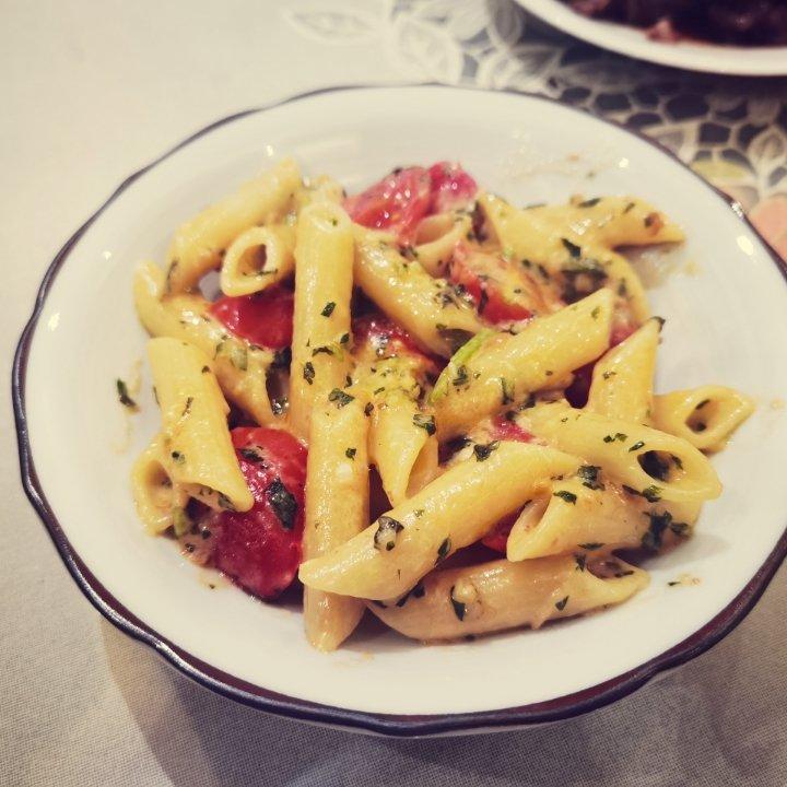 超简单的奶汁培根意面Carbonara