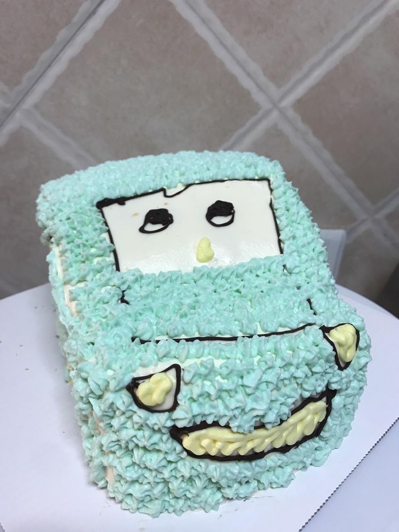 汽车生日蛋糕