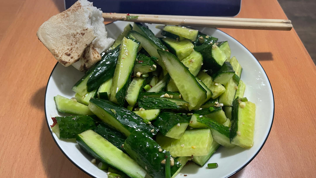 🌈酸酸辣辣巨开胃～超过瘾的凉拌黄瓜