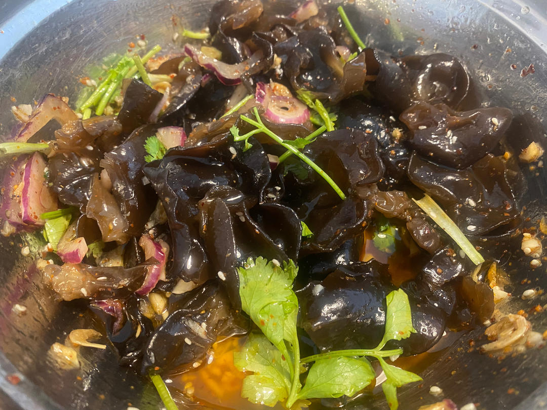 【凉拌木耳】按照我的做法，比饭店还好吃！调味汁是关键~好吃到停不下来