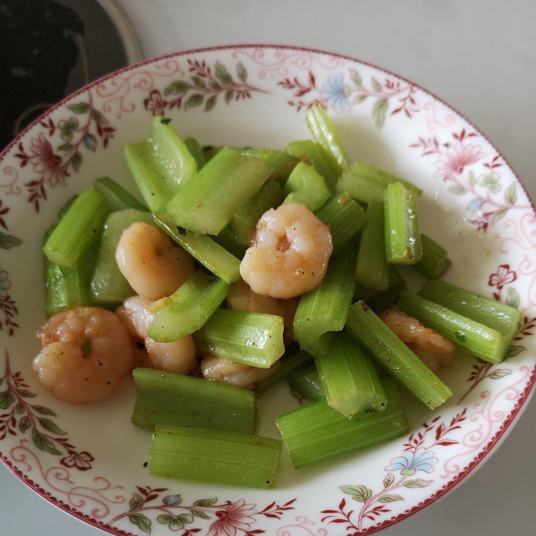 西芹炒虾仁