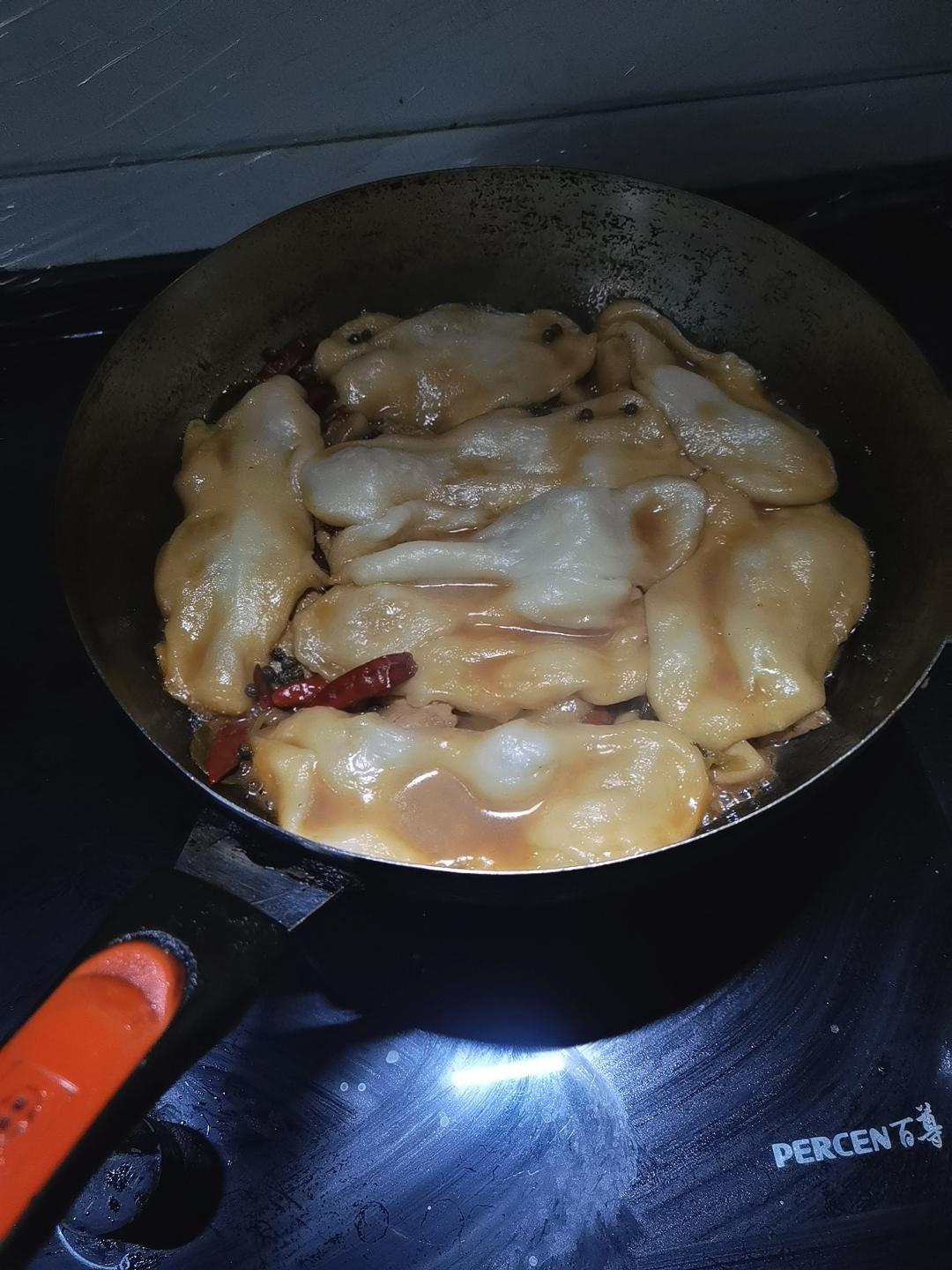 地锅鸡贴饼子