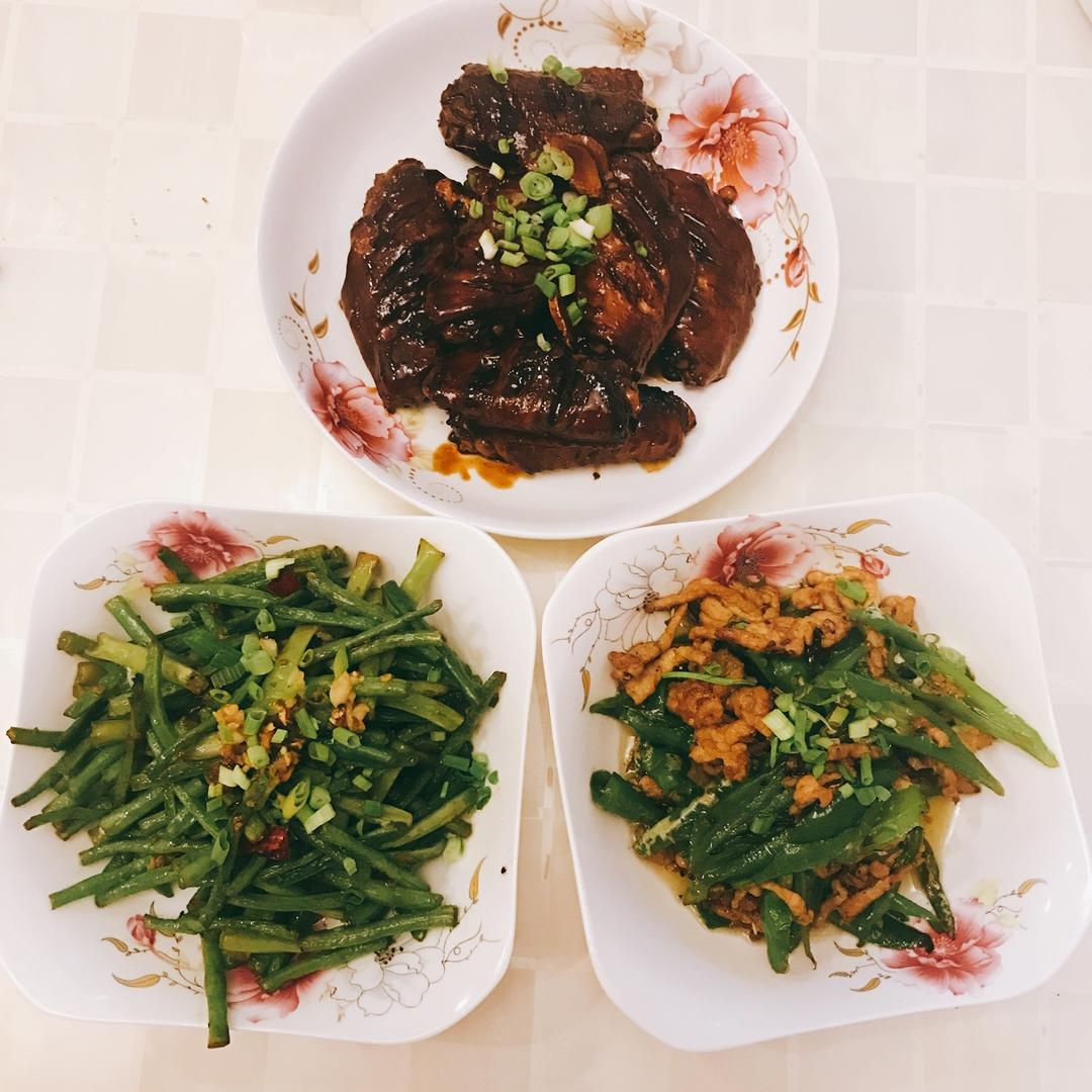 辣椒炒肉