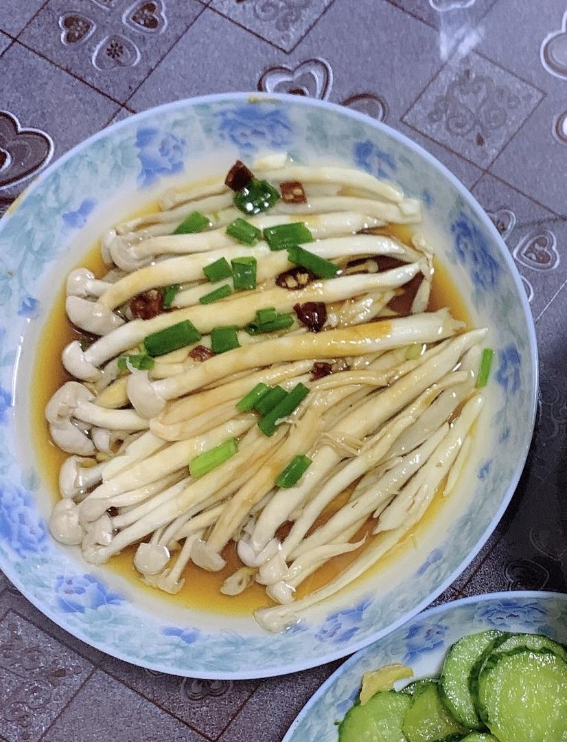 葱油白玉菇（海鲜菇）（微波炉快手版）