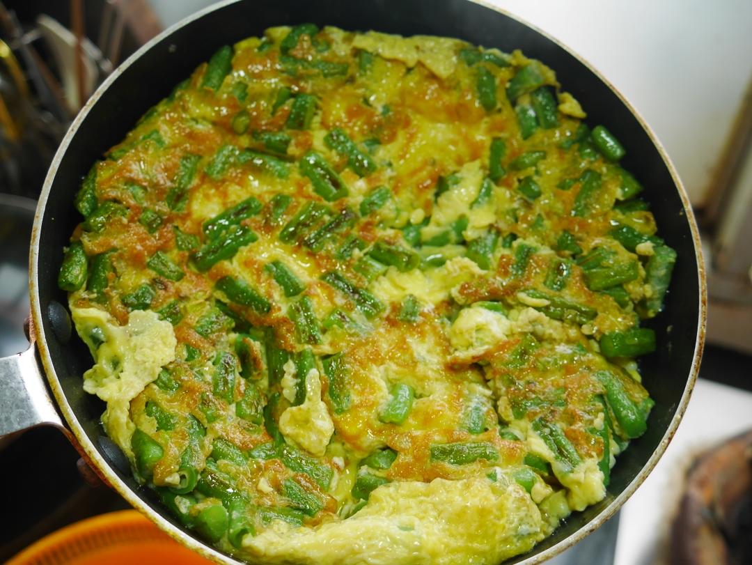 豆角煎鸡蛋的做法