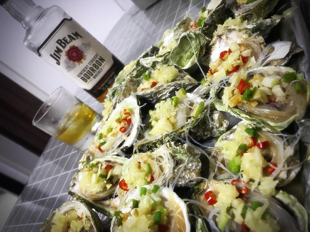 【曼食慢语】蒜蓉烤生蚝