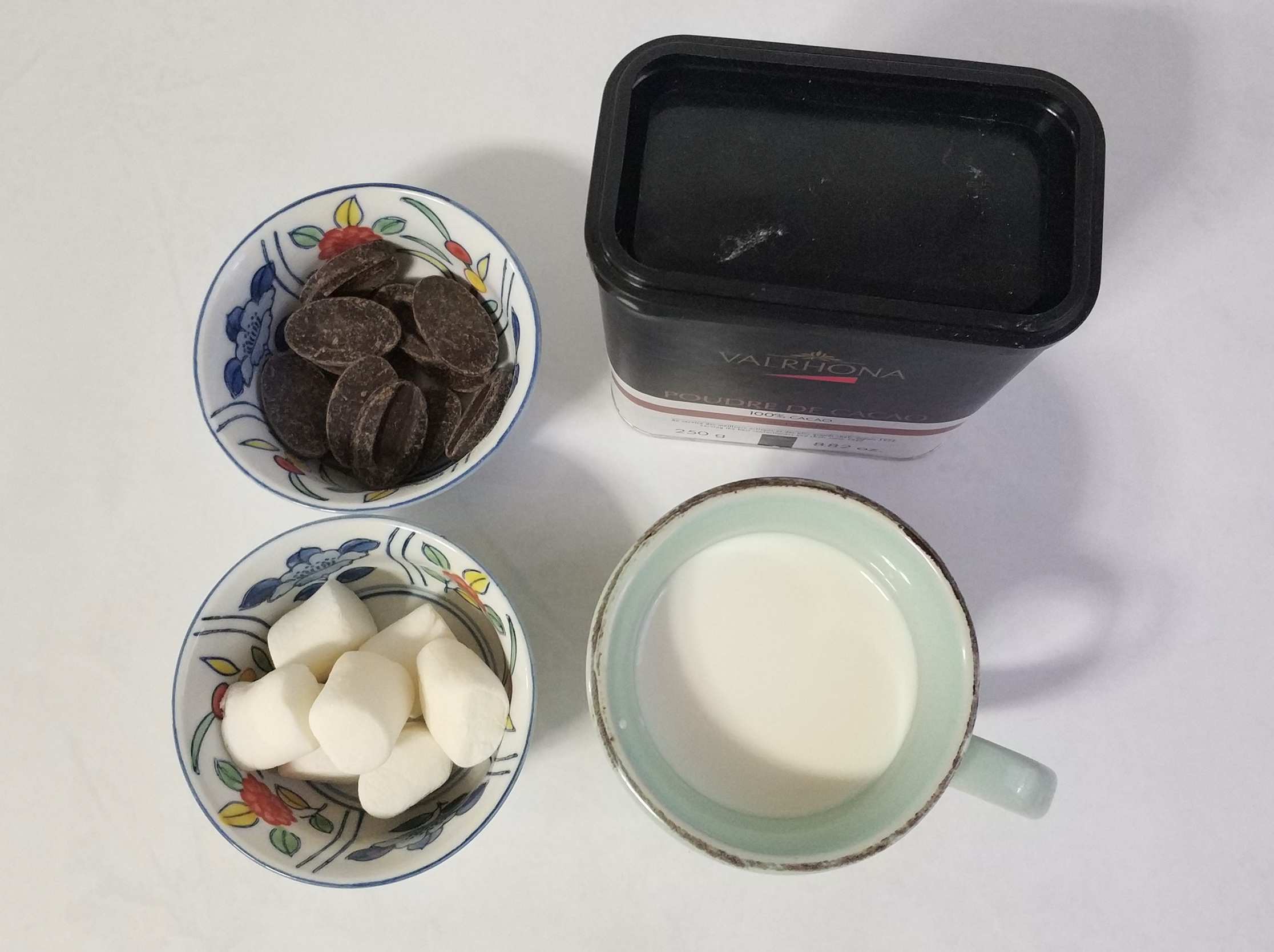 5分钟做一杯❗️暖心暖胃～棉花糖热巧克力的做法 步骤1