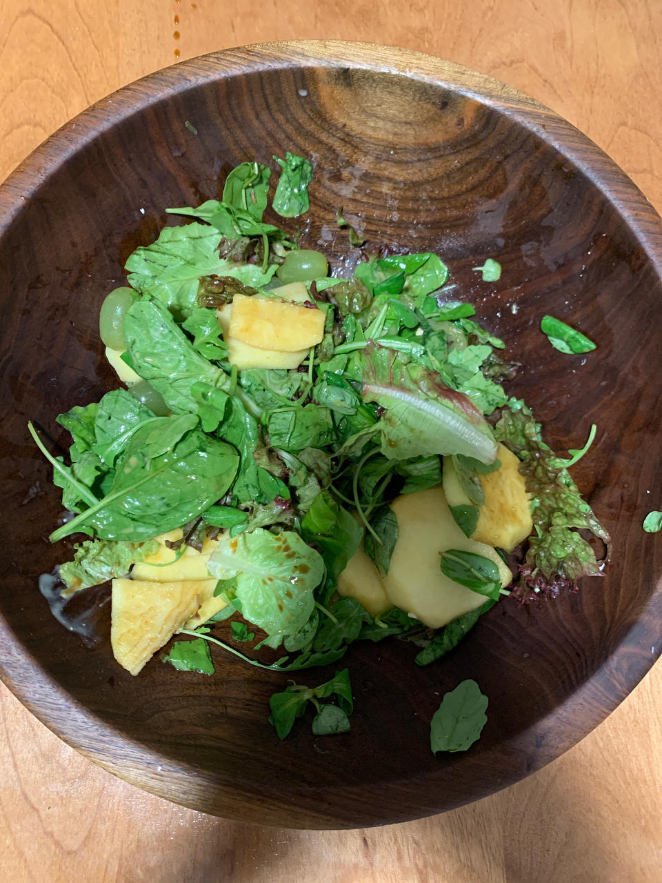 自制油醋汁的蔬菜沙拉🥗