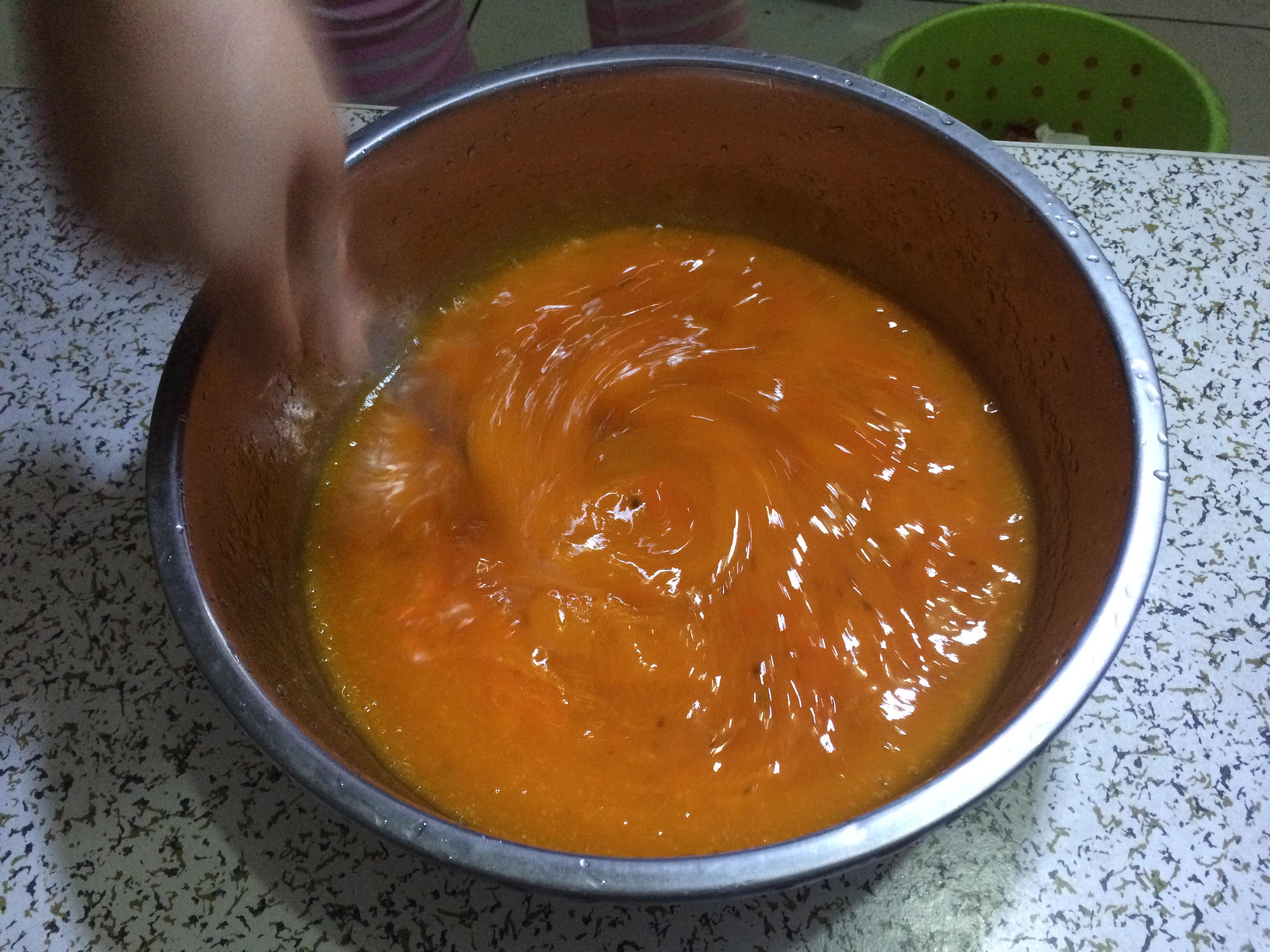 DIY柿饼的做法 步骤1