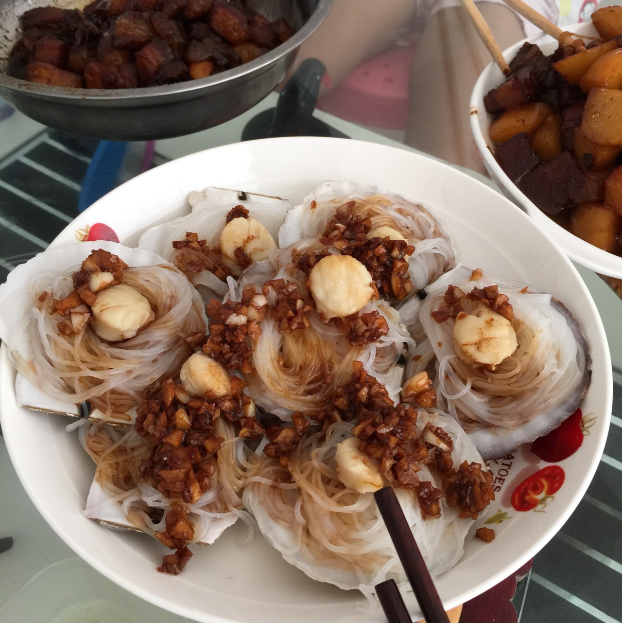 蒜蓉粉丝蒸扇贝
