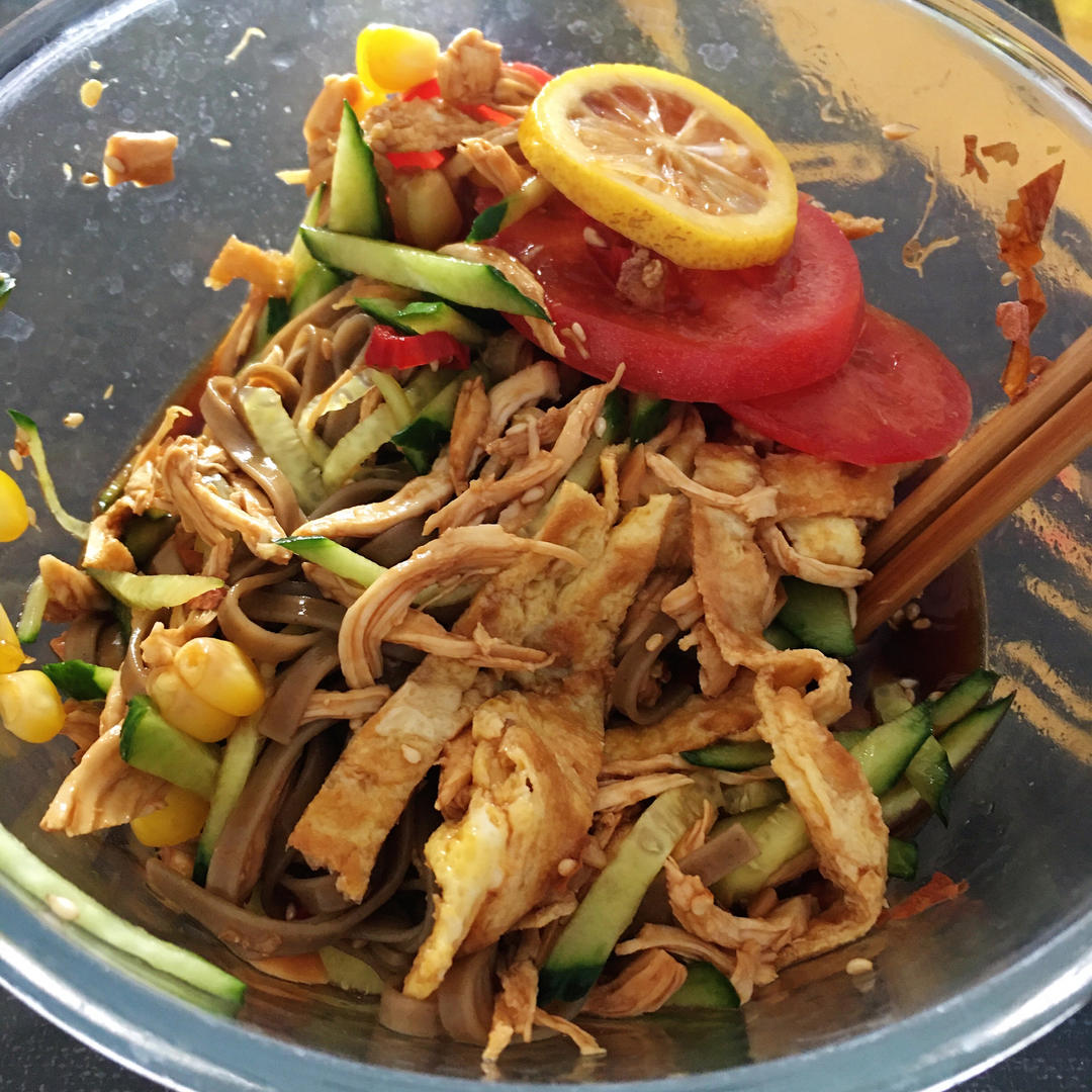 夏日清爽减脂餐，无油捞汁粉丝