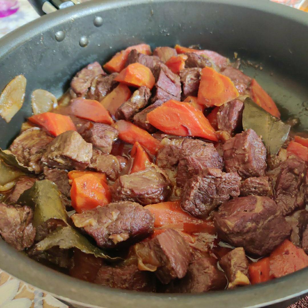 法式红酒炖牛肉