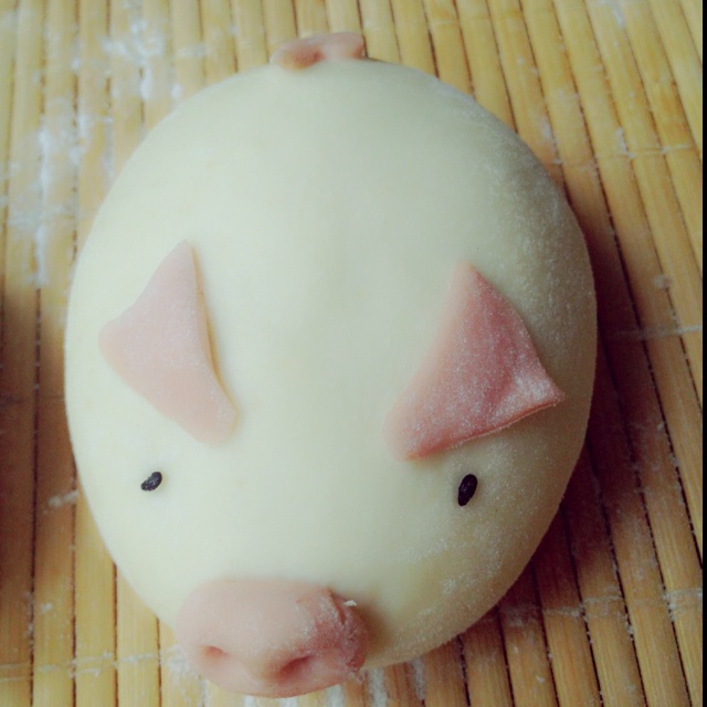酱肉猪仔包