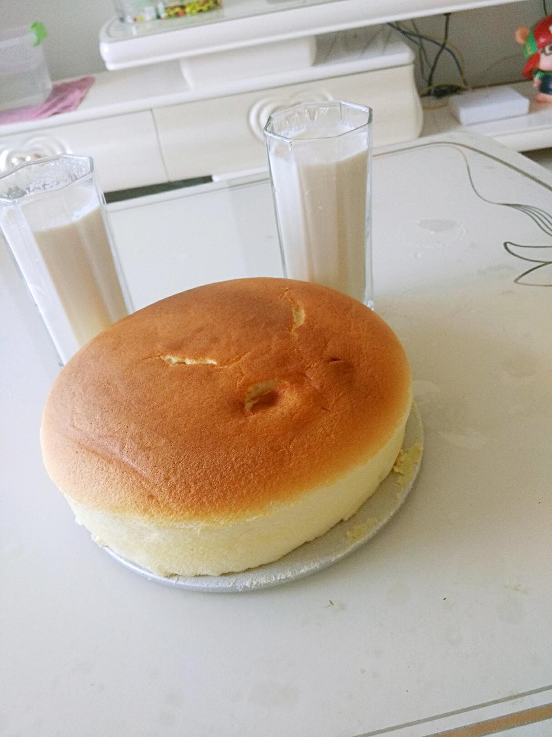 超软的~酸奶蛋糕