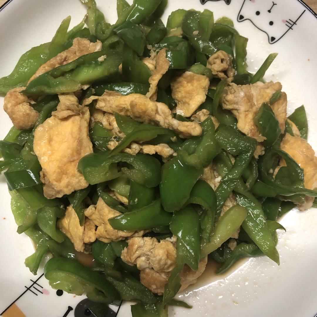 超级下饭菜青椒炒鸡蛋
