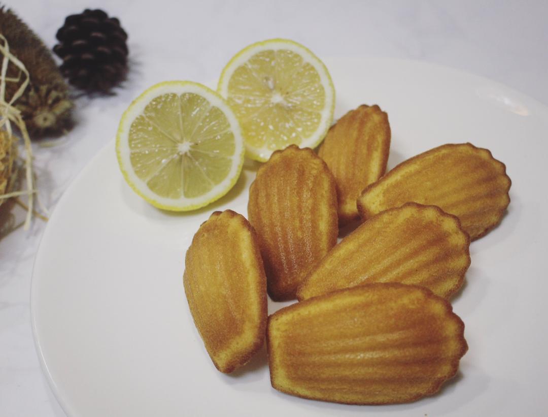 蜂蜜柠檬玛德琳