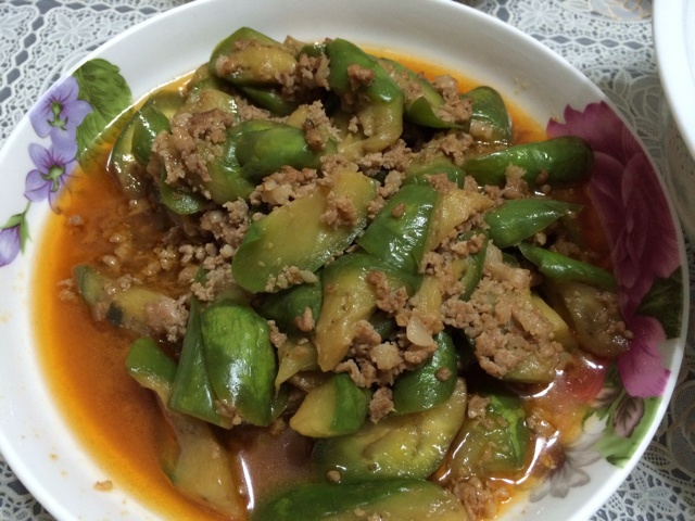 酱香肉末烧茄子