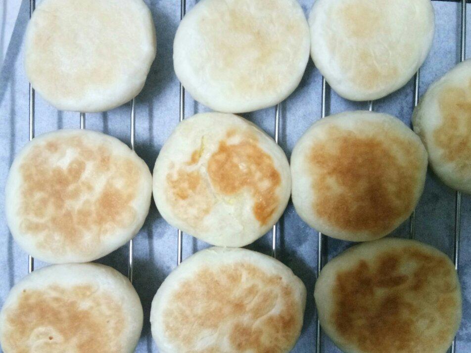 酥皮绿豆饼   酥得掉渣渣
