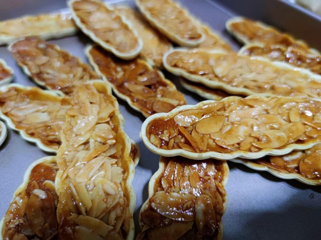 焦糖杏仁糯米船