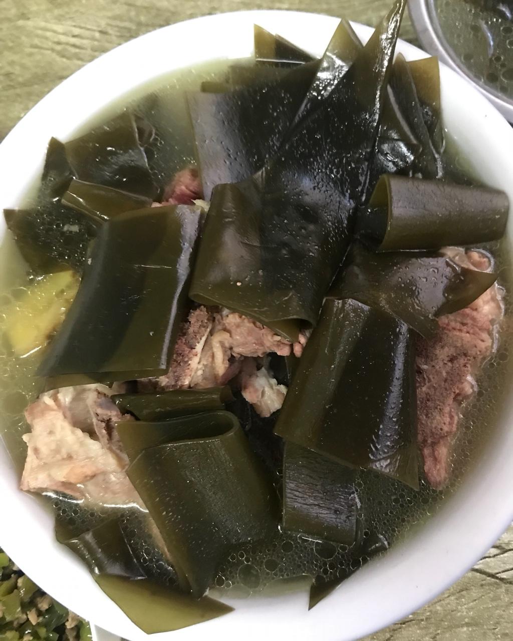 美食在舌做的筒骨海带汤