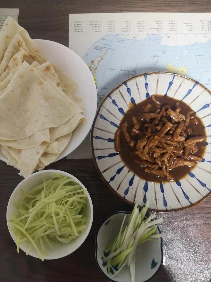 京酱肉丝