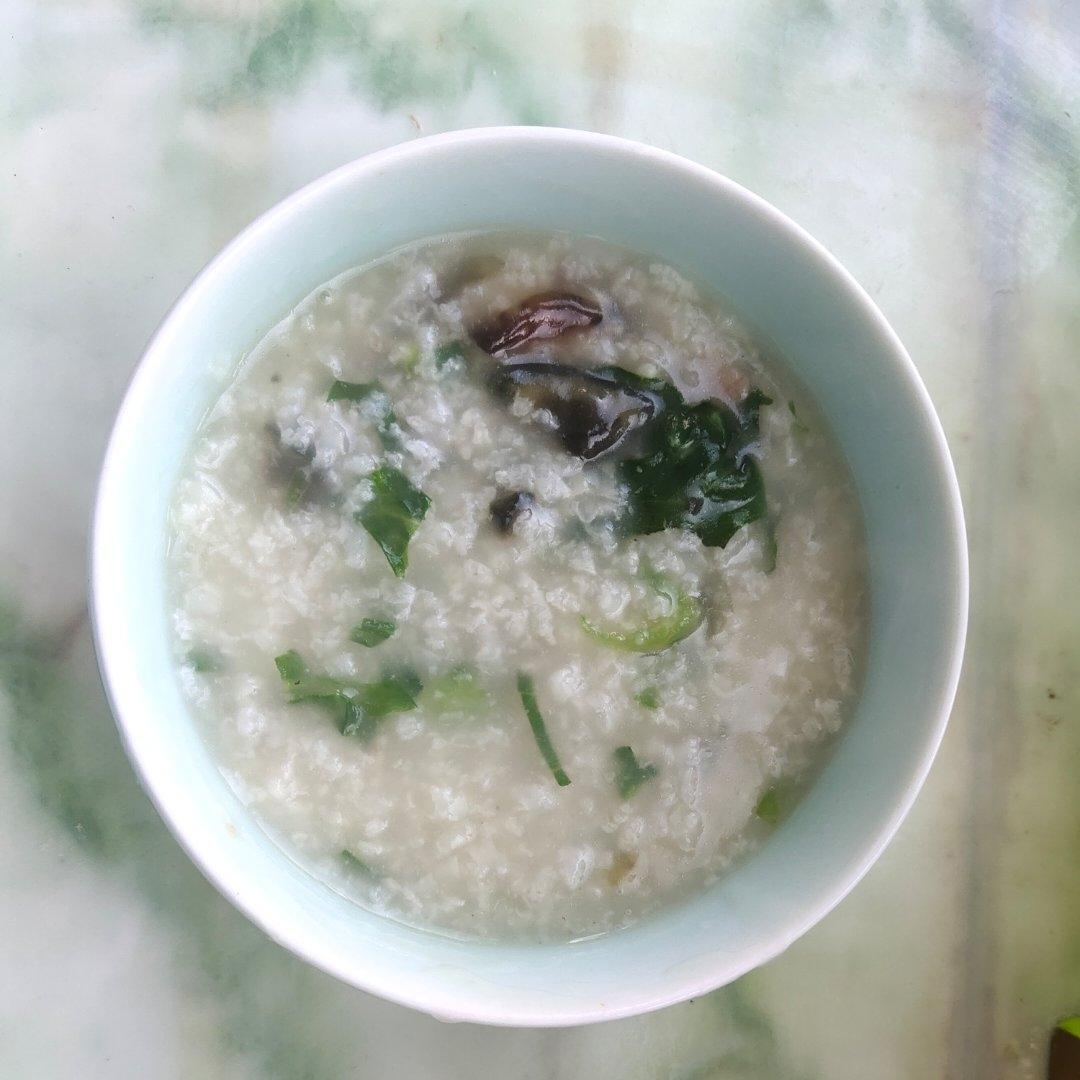 妈妈👩教我做的皮蛋瘦肉粥🥣简单快捷美味😋